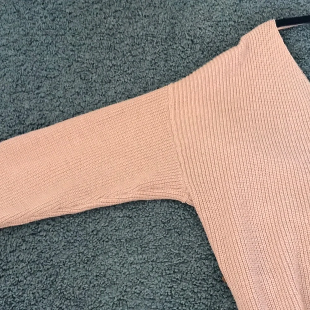 O & O Mauve Pink Sweater NWOT Sz M - Picture 3 of 8